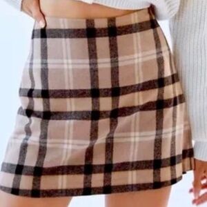 Aritzia Wilfred Classic Plaid Wool Mini Skirt | Size 4